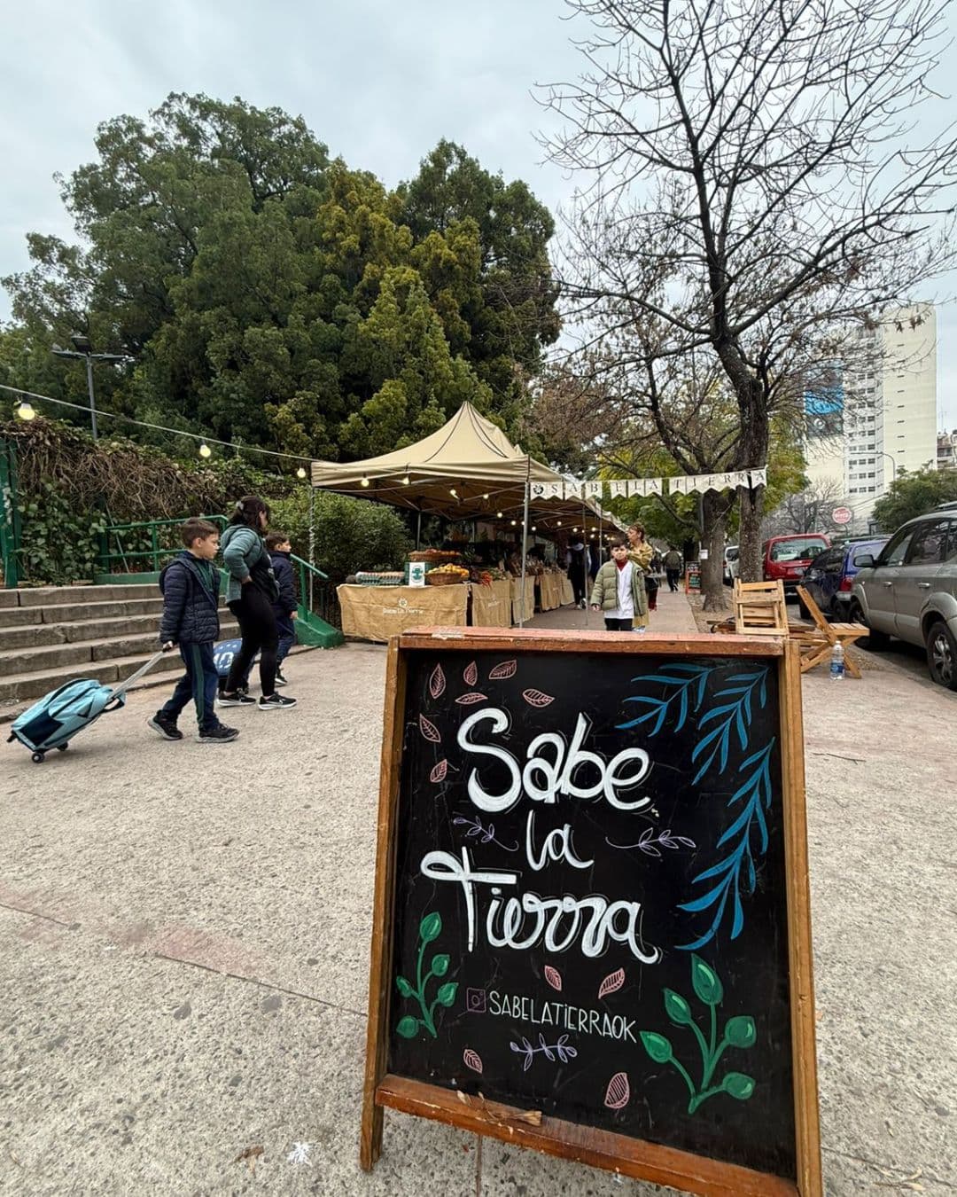 Imagen de Sabe la Tierra en Plaza Irlanda