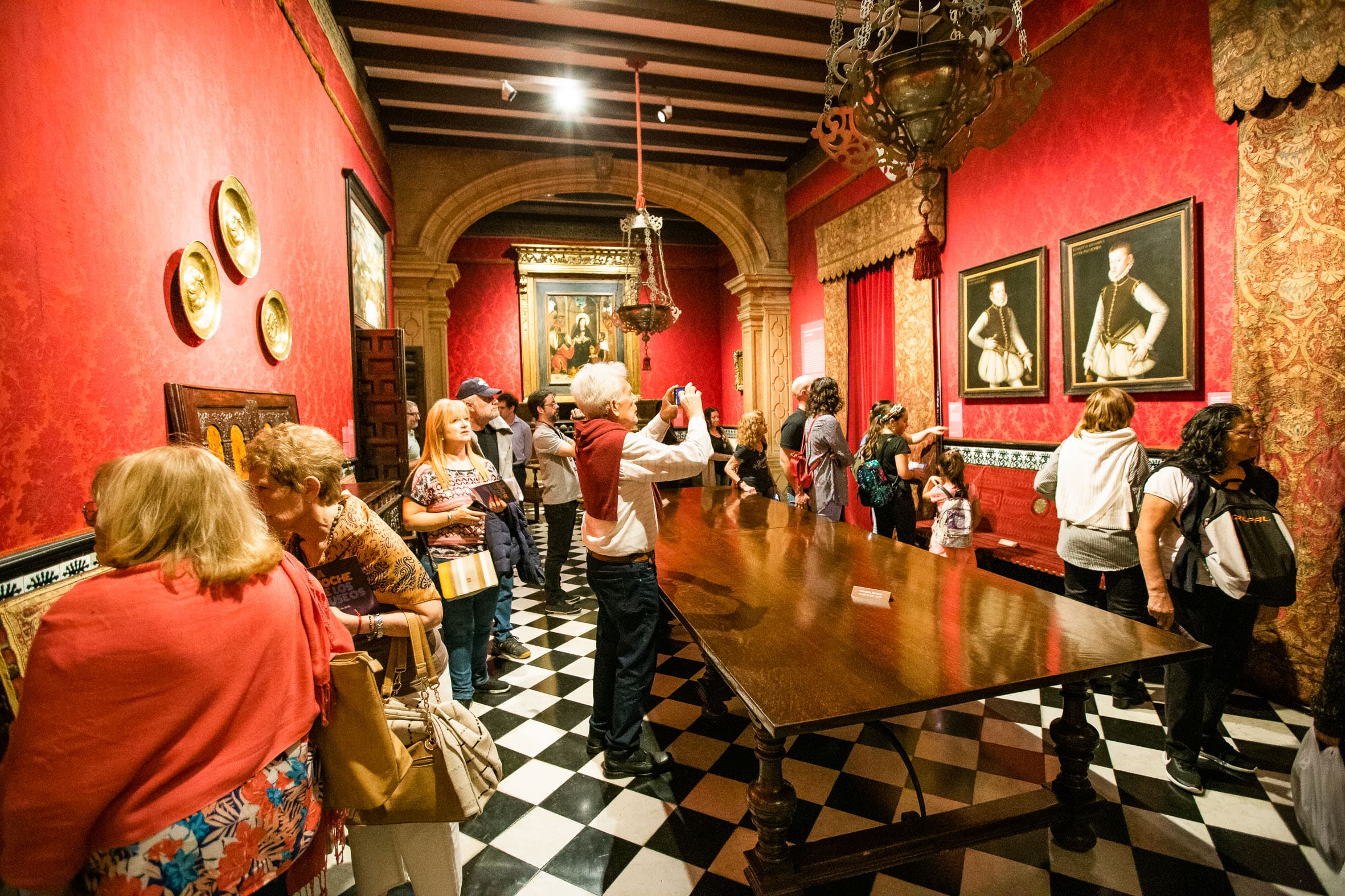 Imagen de Visita guiada en el Museo Larreta: Obras y curiosidades en foco