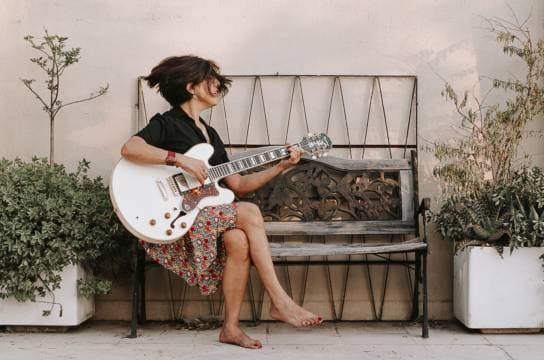 Imagen de Adriana Beltrán presenta: Canciones Urbanas Rioplatenses - Y algo mas...