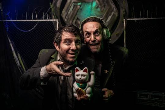 Imagen de Lino y Leno y el tripulante ocioso